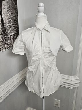 New york & Company stretch white shirt size 4